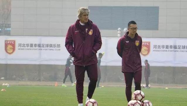 沾满全身的汗液